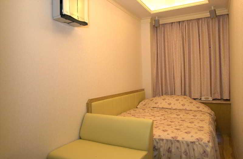 Hotel Fine Garden Juso (Adults Only) Осака Екстериор снимка