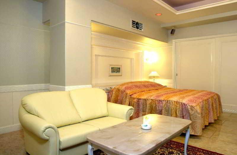 Hotel Fine Garden Juso (Adults Only) Осака Екстериор снимка