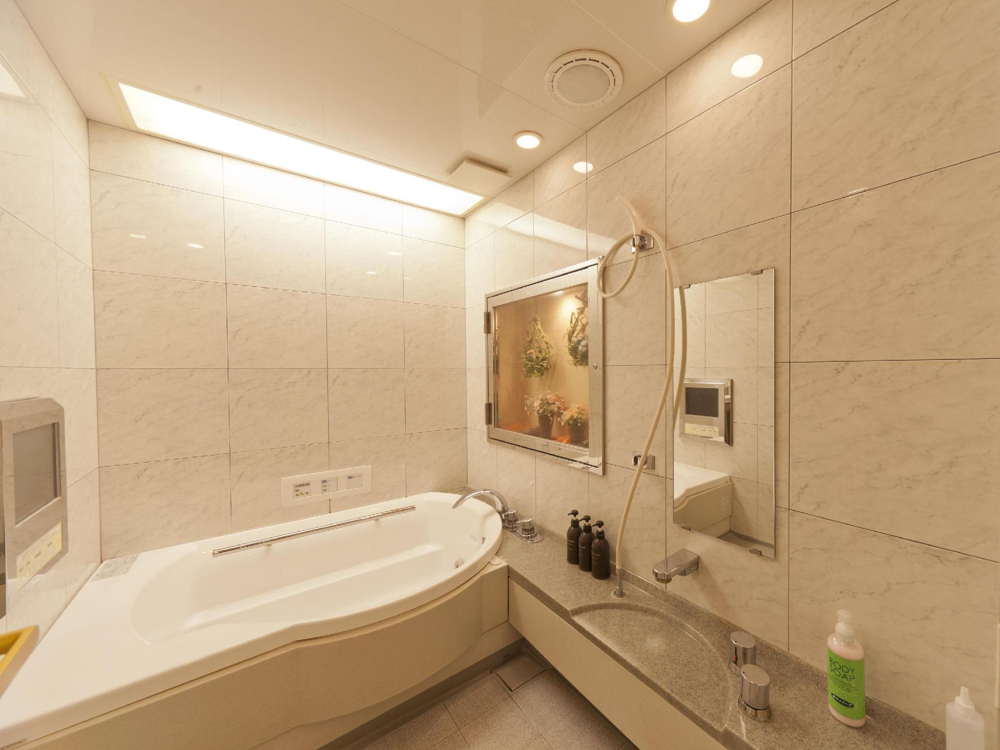 Hotel Fine Garden Juso (Adults Only) Осака Екстериор снимка