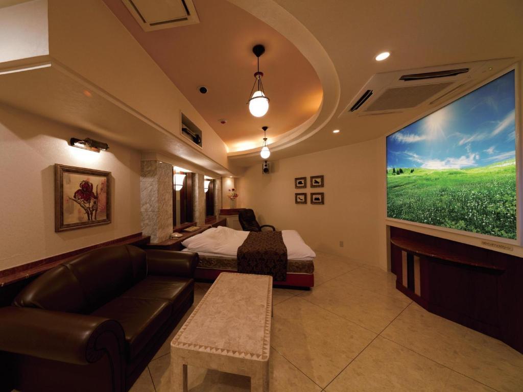 Hotel Fine Garden Juso (Adults Only) Осака Стая снимка